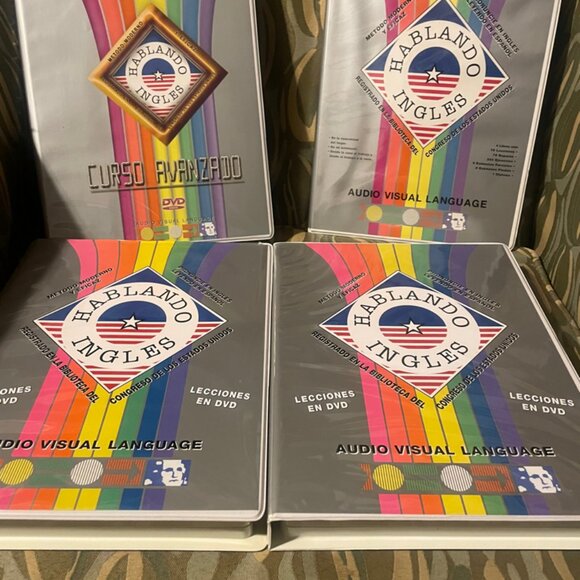 Hablando Inglés (speaking English ) course CD and booklets - Picture 2 of 7